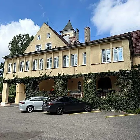 Zamek Nowecin