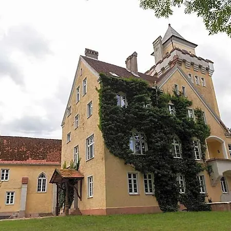 Hotel Zamek Nowecin